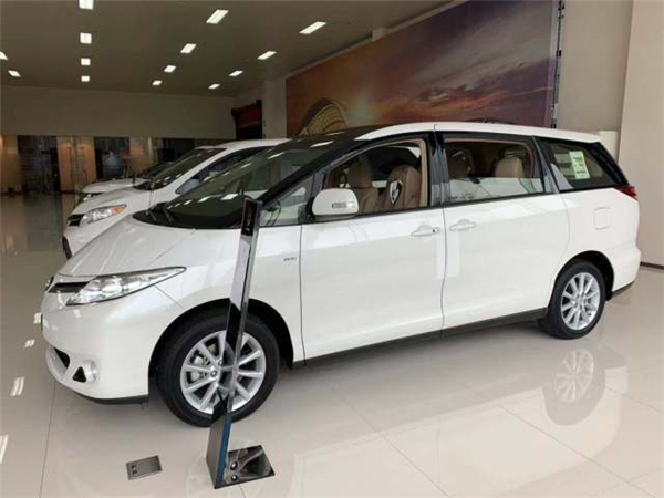 2019款丰田大霸王