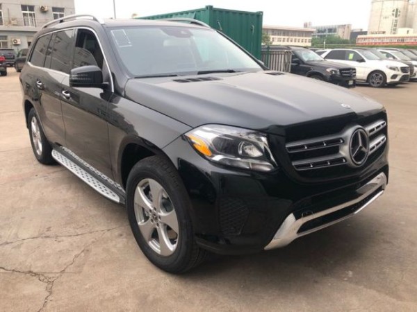 2019款奔驰GLS450国五降价促销配置丰富