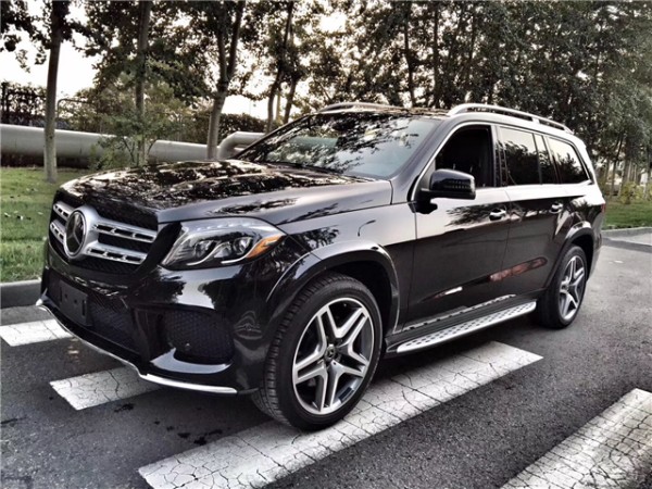 2019款奔驰GLS450力量气息十足港口抄底