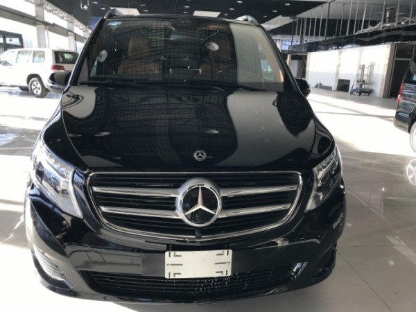 19款奔驰V250进口商务奢华改装版特卖价