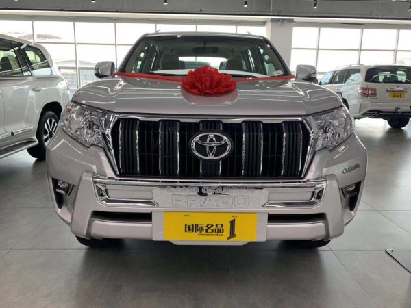 中东版19款丰田普拉多4000现车特惠价