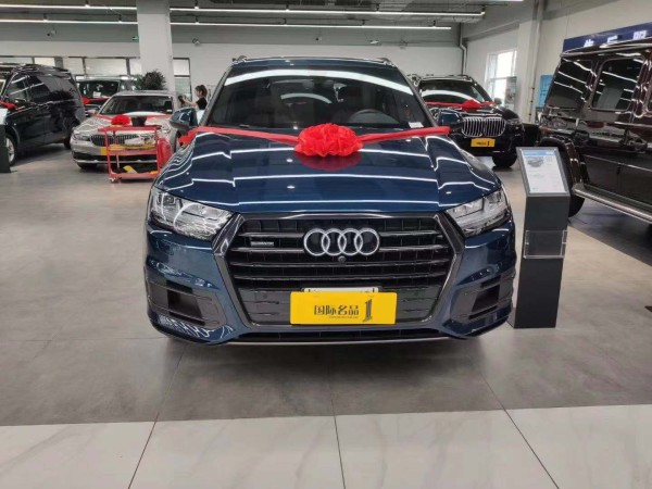 天津港2019款奥迪Q7中秋降价钜惠配置