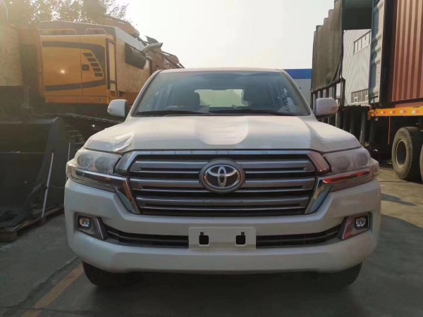 19款丰田酷路泽4600与生俱来野性气质