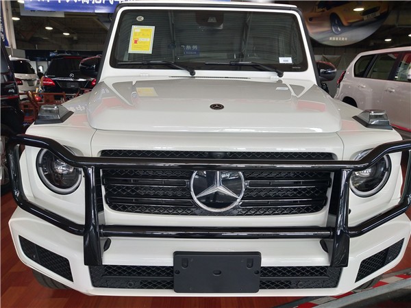 19款奔驰G500现车 10月优惠活动进行中