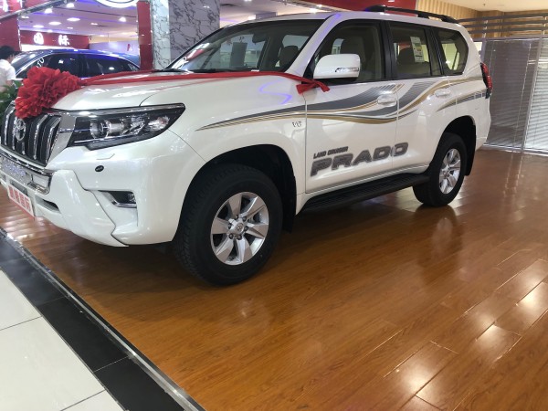 19款丰田霸道2700可改装价格优惠价