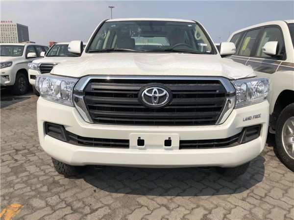 19款丰田酷路泽4000/4600 现车价格优惠