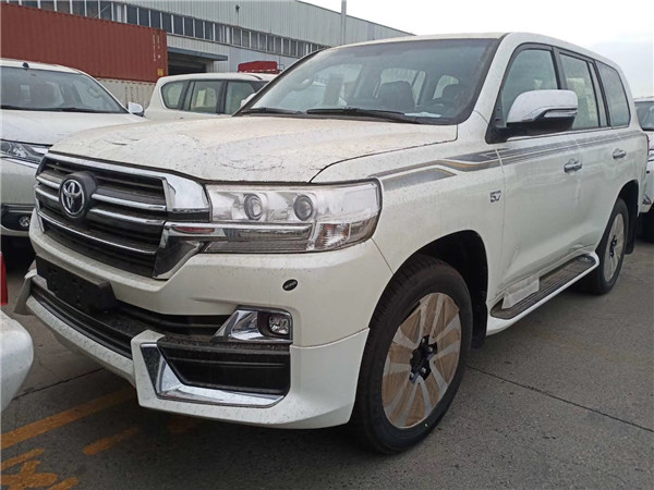 19款丰田酷路泽5700天津港配置价格