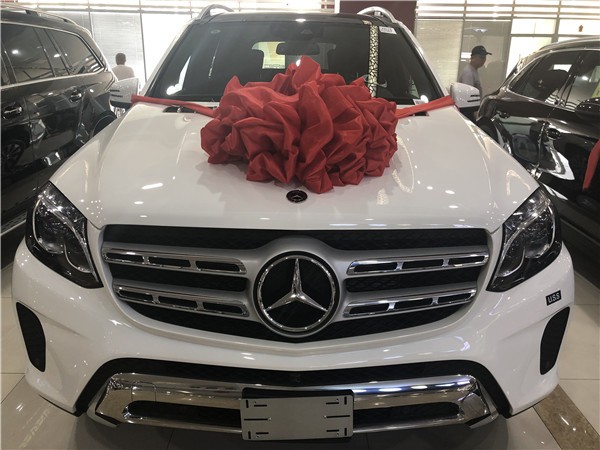 2019款奔驰GLS450 现车多配让利降价中