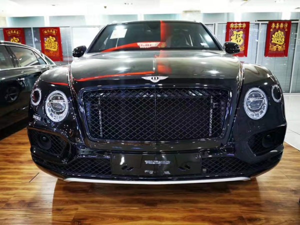 2019款宾利添越4.0欧版现车报价 热卖中