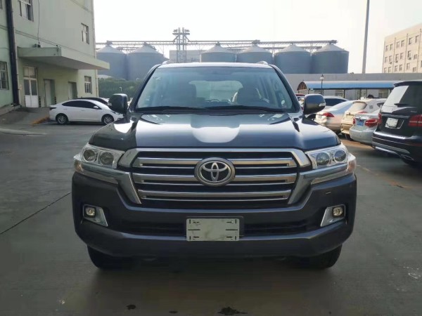 19款中东版丰田兰德酷路泽5700EXR超低