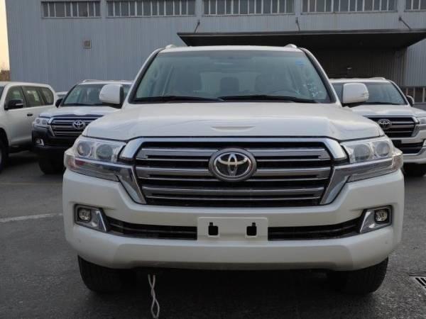 19款丰田酷路泽5700中东版现车特卖