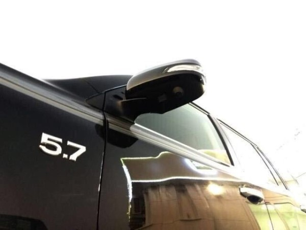 19款丰田酷路泽5700九月冲量80余万促销