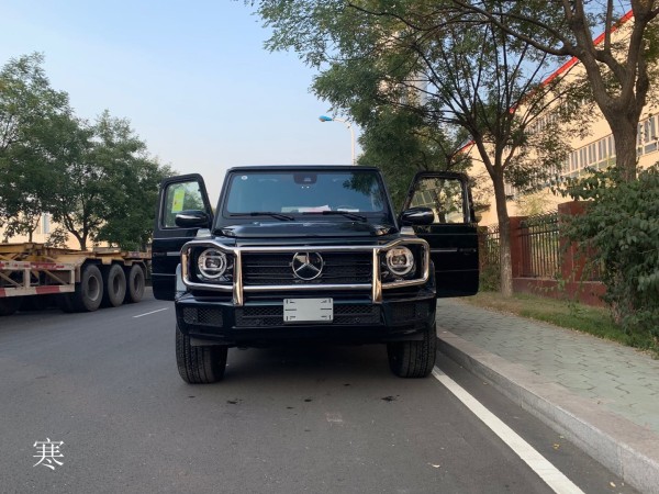 2019款奔驰G550港口现车多少钱速来提走