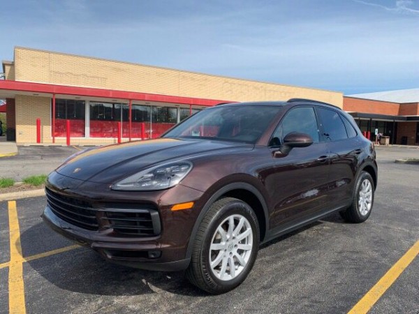 保时捷卡宴全新轿跑SUV降售