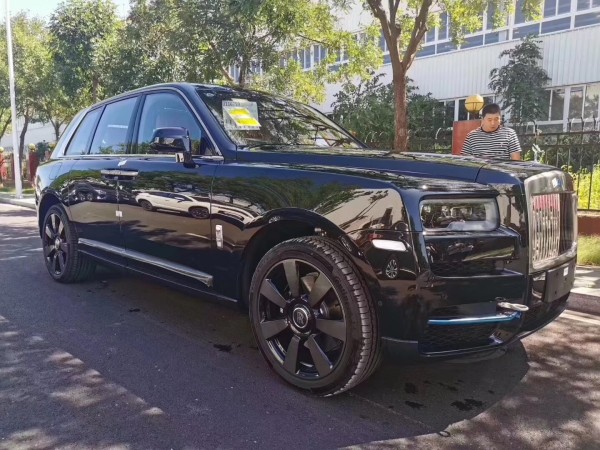 2019款劳斯莱斯SUV库里南贵族的象征展厅