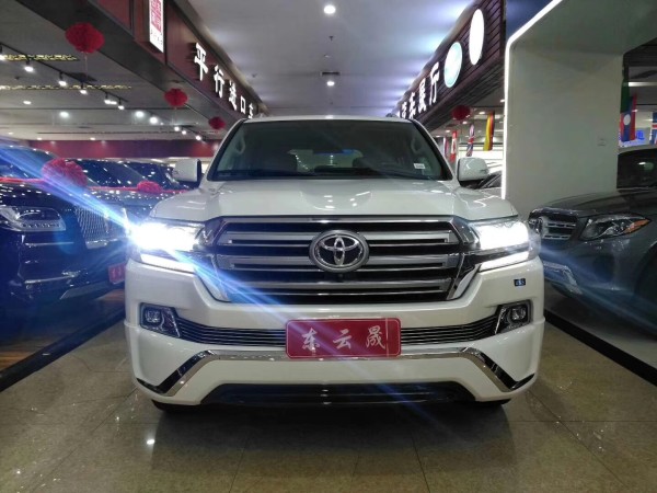 酷路泽4000内饰升级4座商务舱降价