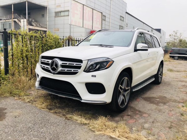 19款奔驰GLS450报价全系车配置齐