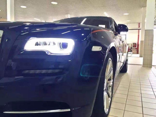 劳斯莱斯敞篷版曜影报价秋季热销销售