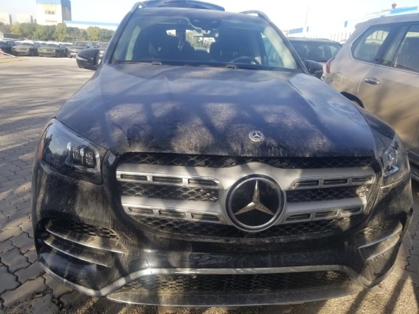 2020款奔驰GLS450天津港拆箱实拍报价