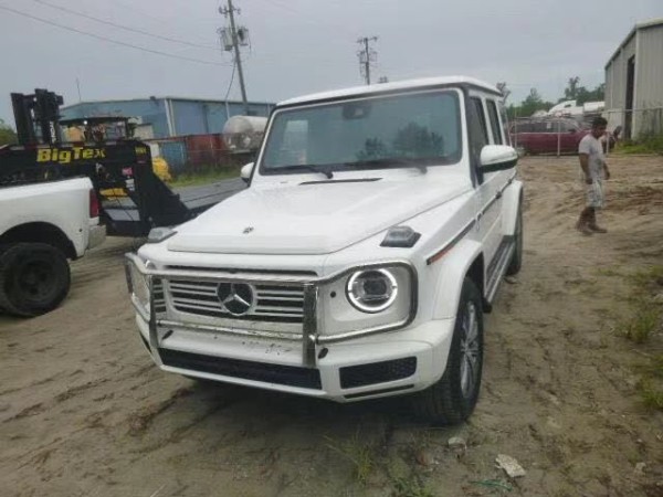 售全国19款奔驰G550 稀有蓝内饰降促