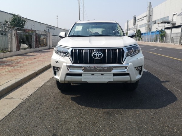 2019款中东霸道4000天津港实力降促