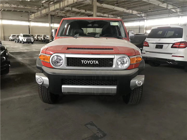 20款丰田FJ酷路泽八气囊现车特惠