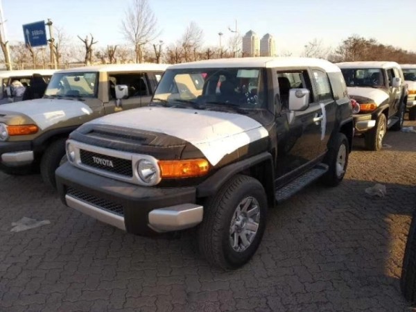 19款丰田酷路泽FJ个性十足销售促销