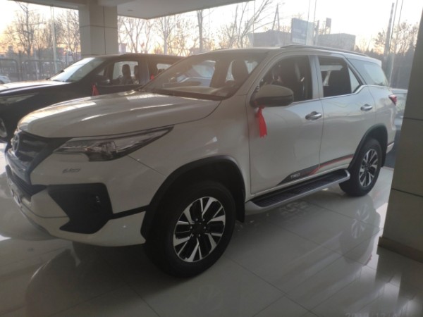 19款丰田穿越者4000V6亲情让利