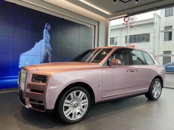 2020款劳斯莱斯库里南优惠豪华感为之震