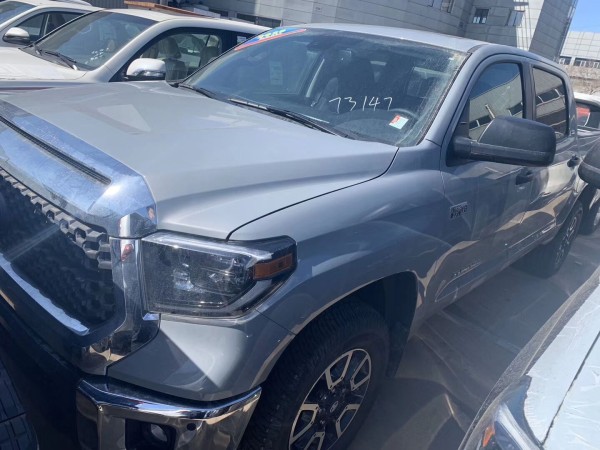 2020款丰田坦途5.7价格霸道优惠特价销售