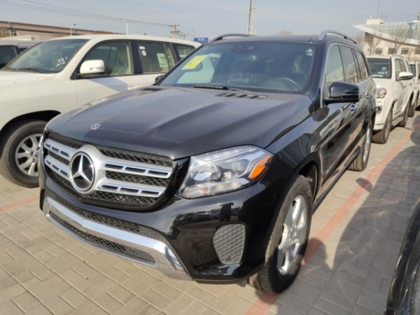 18款奔驰gls450清仓优惠现车 配置高价优