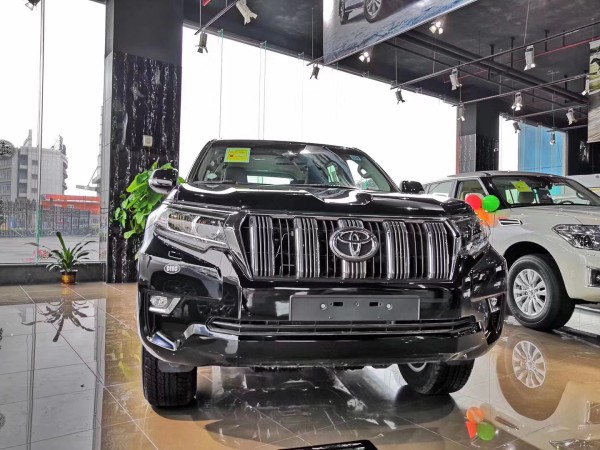 20款丰田霸道4000国五 港口现车优惠7万