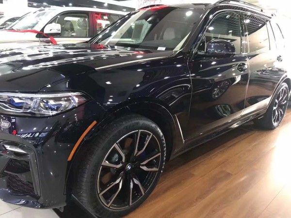 20款宝马X7宝马全尺寸SUV展厅现车报价