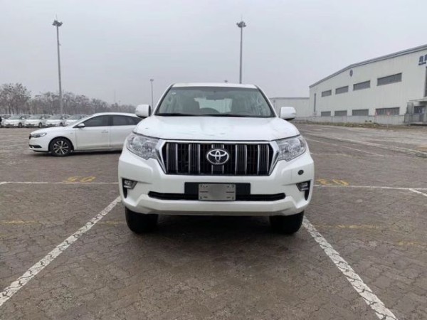 2020款丰田霸道4000五一钜惠津港直销价