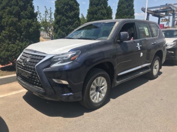 20款雷克萨斯GX460 天津港现车多少钱