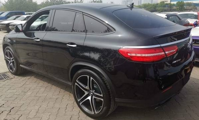 2021款奔驰gle43amg,2021款奔驰gls63amg 2019款奔驰gle43amg 时尚轿跑折扣促销