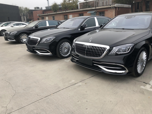 19款奔驰S450港口现车清仓处理 折扣多