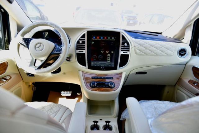 19款奔驰迈特斯裸车价格优惠 清库底价