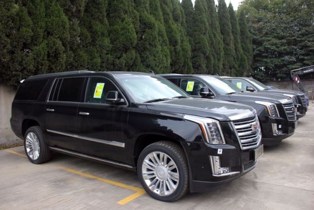 19款凯迪拉克凯雷德美式大型全尺寸特卖