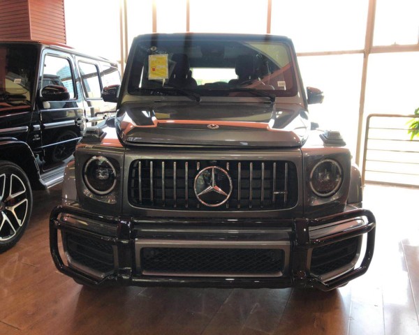 平行进口19款奔驰G63津港现车颜色齐全