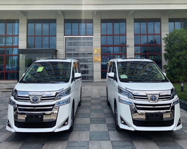 丰田威尔法2.5混动国六 天津现车优惠价