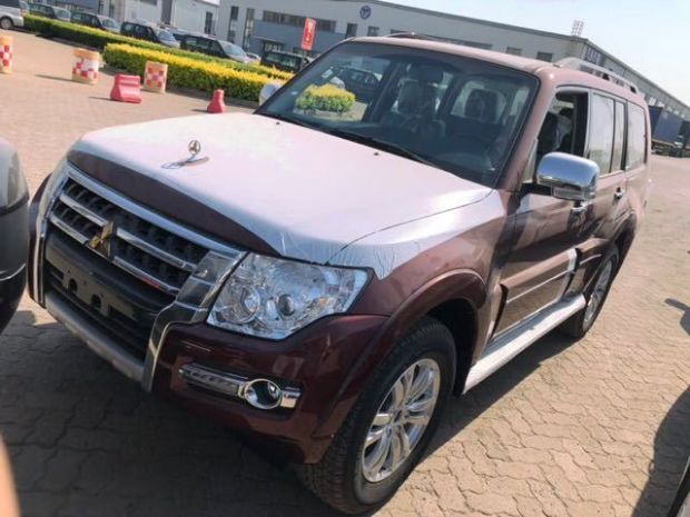 2019款三菱帕杰罗V97港口报价行情销售