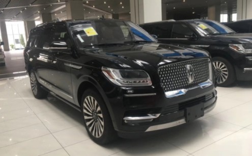 2020款林肯领航员现车尊贵大气雄姿英发