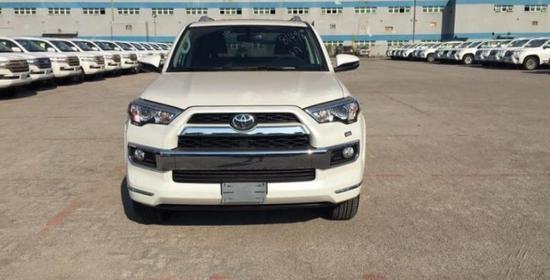 2019款丰田超霸加版最新报价4.0L手续齐