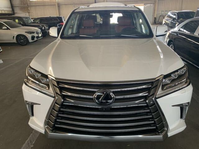 19款雷克萨斯LX570特惠提走 价格走俏