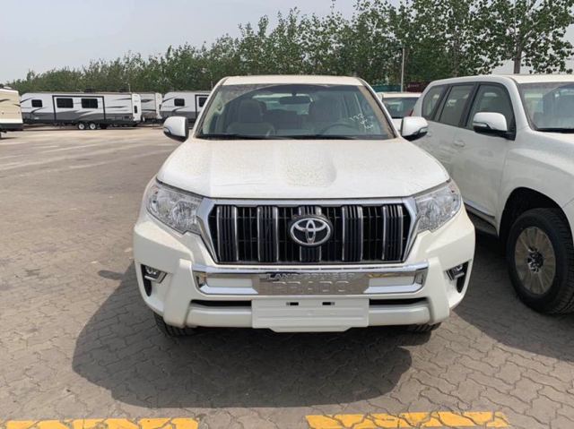 19款丰田霸道2700天津港现车近期优惠