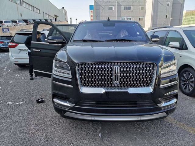 2018款领航员3.5T长轴Reserve性价比最高