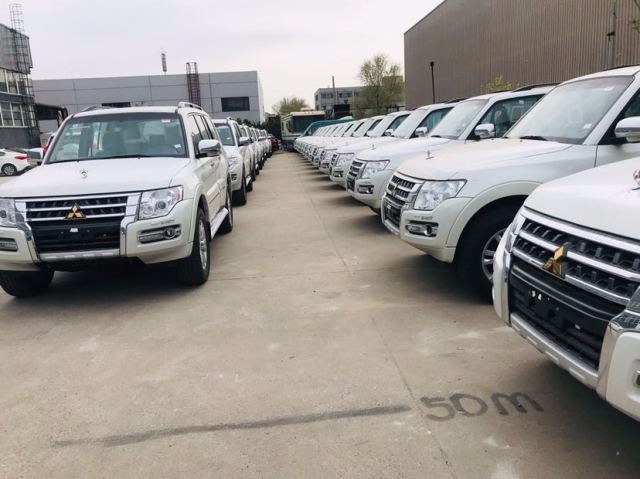 2020款三菱帕杰罗V97现车限时优惠价格