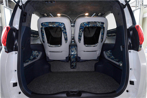 百款商务咨询热线:133-8127-1527(同微信) 李经理