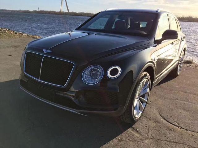 2020款宾利添越4.0汽油版价格天津港现车